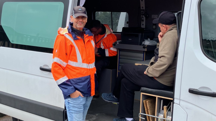 Nasser, l'inspecteur de permis de conduire découvrant sur le terrain le métier de contrôleur des transports terrestres